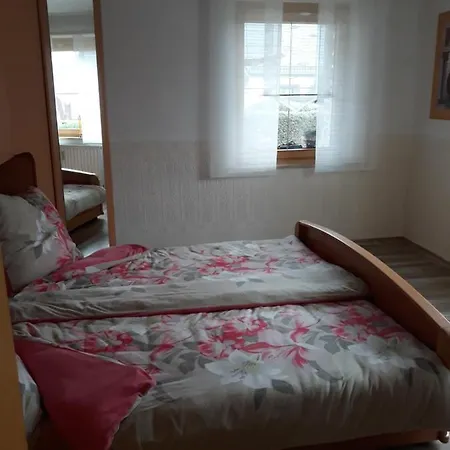 Apartment Ferienwohnung - Waldwichtel Reudnitz